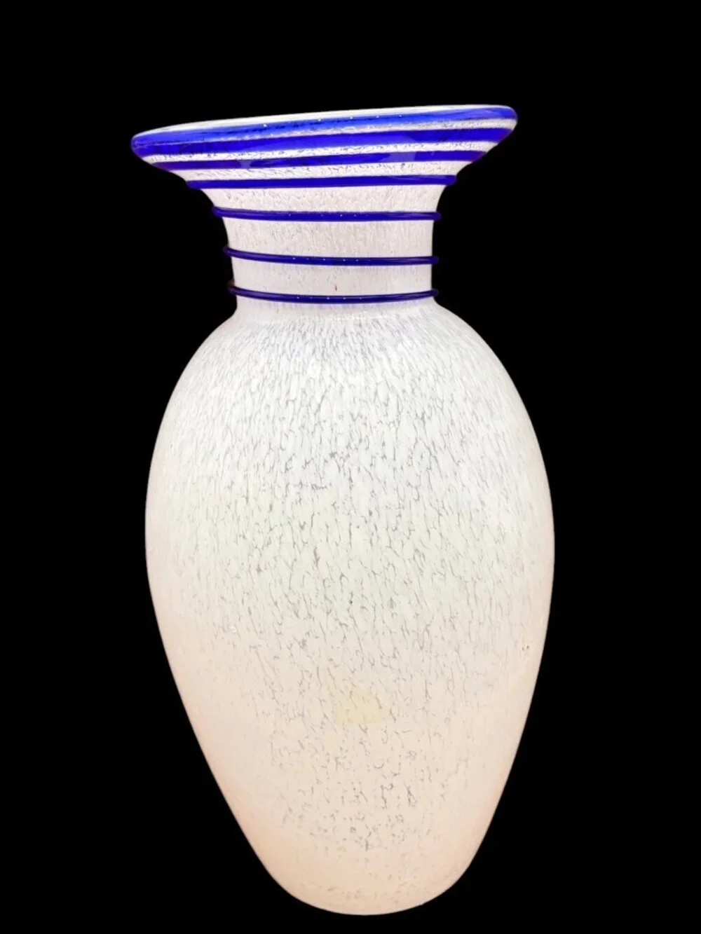 VTG Norcrest art Glass Hand Blown Vase White w/ Cobalt Blue Rim 8.5”
